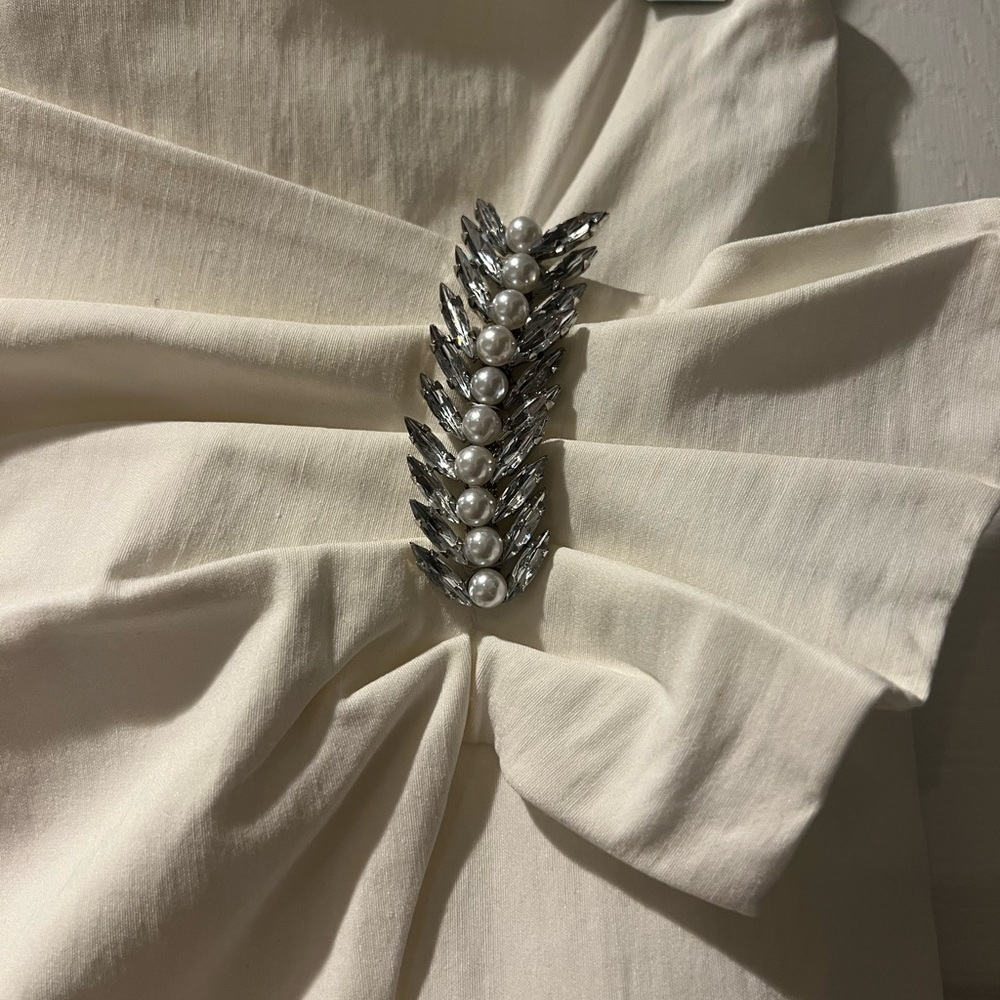 Zara white skirt with a Crystal size XS - Picture 2 of 10